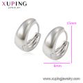 97345 xuping venta al por mayor de alta calidad rodio plateado elegante elegante señoras pendientes de aro